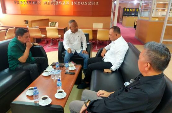 Anggota Bawaslu RI Totok Hariyono Silaturahmi ke Kantor PWI Pusat