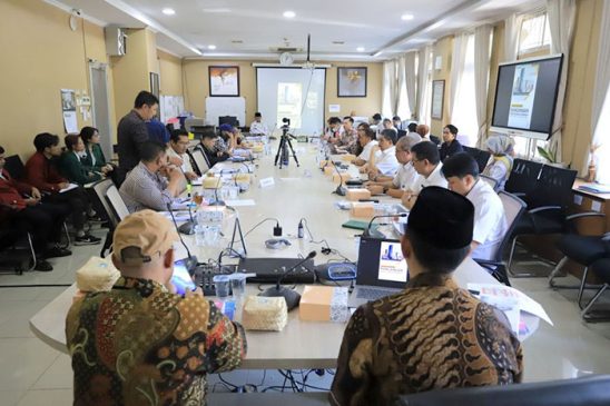 Pansus 2 DPRD Kota Bandung Lakukan Rapat Ekspose Raperda Pajak Daerah dan Retribusi