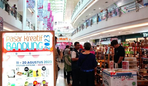 Monitor Pasar Kreatif Bandung 2023, Tedy Rusmawan: Pelaku Kreatif Butuh Dukungan Ruang Pemasaran