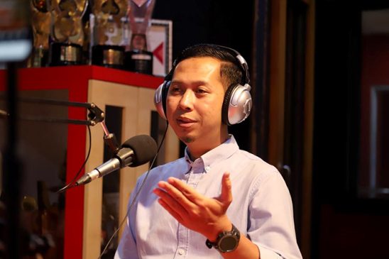 Andri Rusmana Ungkap Tupoksi BK DPRD Kota Bandung Saat Talkshow di Radio