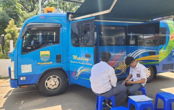 Disdukcapil Kota Bandung Hadirkan Mepeling di SMA Alfa Centauri
