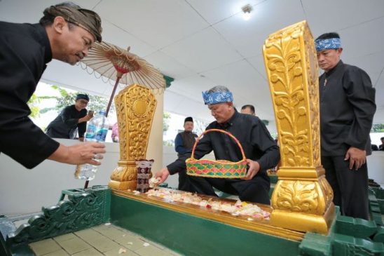 Peringati HJKB ke-213 Pemkot Bandung Gelar Ziarah ke Makam Leluhur