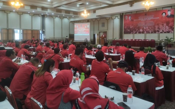 DPC PDIP Kota Bandung Gelar Rakor, Guna Rapatkan Barisan Menangkan Pemilu 2024 (2)