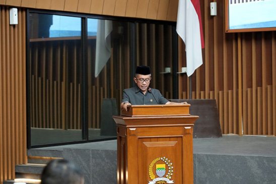 Fraksi PKS Sampaikan Pemandangan Umum Atas Usulan 5 Raperda Baru Kota Bandung