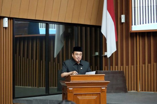 Fraksi PSI-PKB-PPP Berikan Pandangan Umum Atas Usulan 5 Raperda Baru Kota Bandung