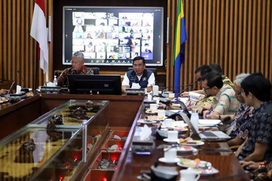 Ketua DPRD Harap Pemkot Bandung Serius Tangani Persoalan Sampah