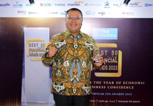 Dinilai Miliki Jaringan Luas dan Penetrasi Bisnis yang Sangat Baik, bank bjb Raih Best 50 Financial Institution Awards 2023