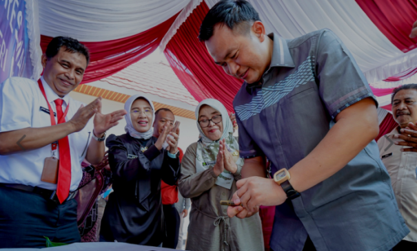 Kadisdik Jabar Resmikan SLB Negeri Mutiara Hati Indramayu