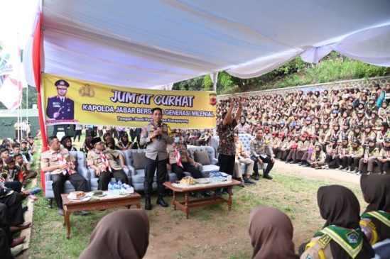 Kapolda Jabar Laksanakan Jum’at Curhat Bersama Generasi Milenial