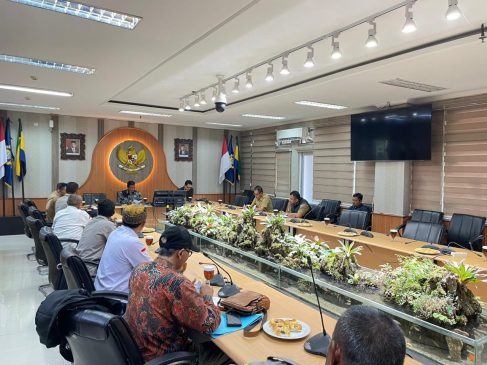 Warga Pasanggrahan Temui DPRD DPRD Kota Bandung Terkait Kebutuhan Sarana SMP Negeri