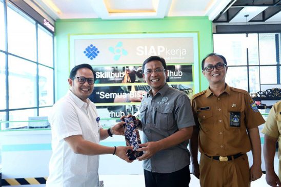 Ketua DPRD Kota Bandung Dorong MoU Disnaker dan BP3MI Jabar Terkait Peluang Kerja di Luar Negeri