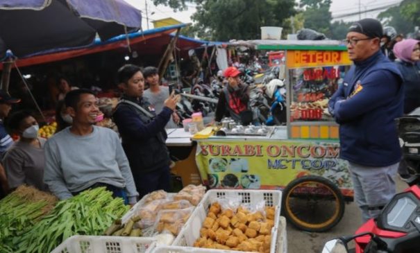 Pemkot Bandung Bakal Segera Tata Parkir dan PKL Pasar Kordon