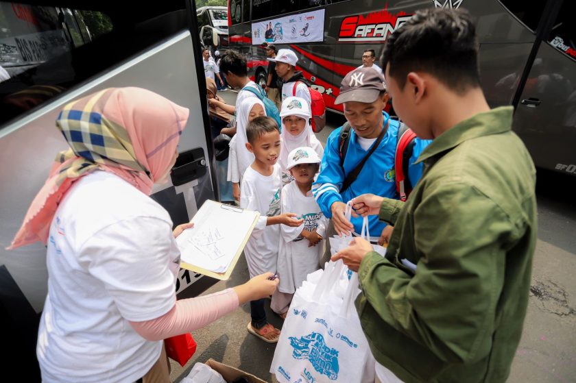 Warga Kota Bandung Antusias Ikuti Mudik Gratis Gagasan Holding BUMN Industri Pertahanan