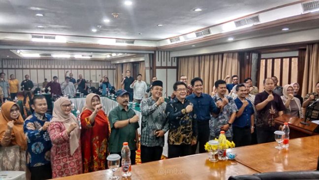 Pansus 9 Gelar FGD Soal Raperda Pengendalian Minuman Beralkohol
