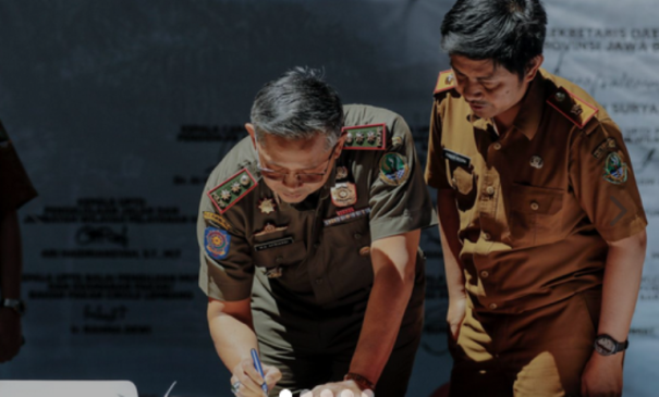 Plh Kadisdik Jabar Tandatangani Pakta Integritas