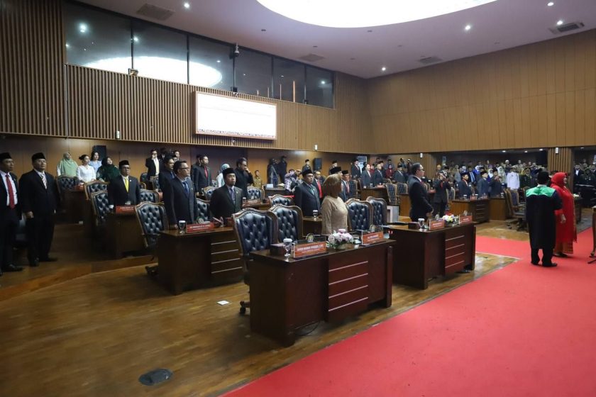 DPRD Kota Bandung Tetapkan Propemperda Tahun 2025, Sebanyak 13 Raperda Siap Dibahas