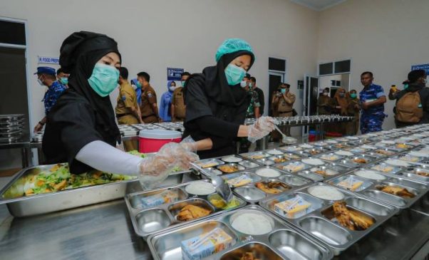 Berjalan Lancar, Program Makanan Bergizi Gratis di Bandung Bakal Diperluas ke 16.000 Siswa