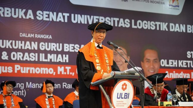 ULBI Gelar Sidang Terbuka Senat, Kukuhkan Agus Purnomo sebagai Guru Besar Bidang Manajemen Rantai Pasok