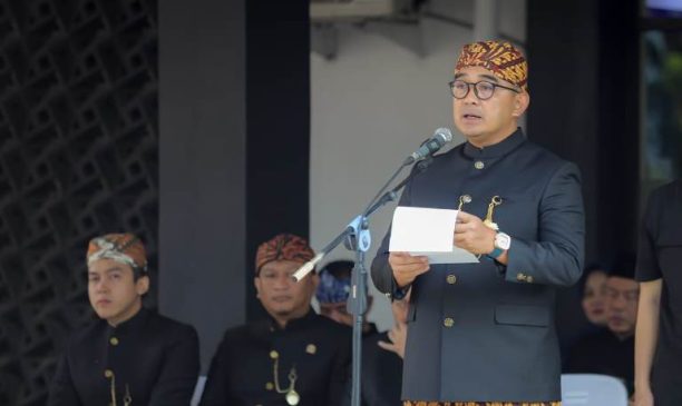 Hardiknas 2025, Wali Kota Bandung Dorong Partisipasi Semesta untuk Pendidikan Bermutu