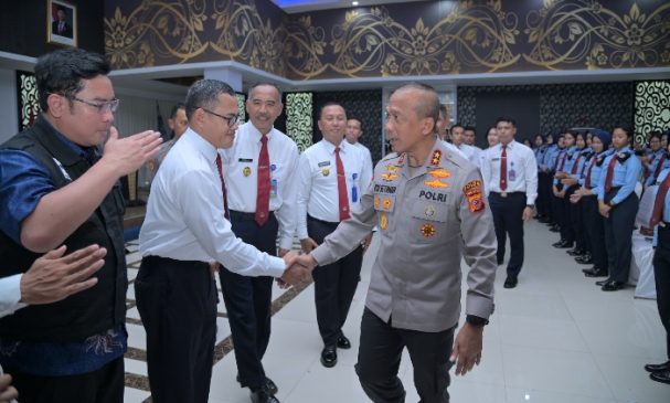 Kapolda Jabar Sambut Kunjungan Studi Wisata SMA Taruna Nusantara Kampus Cimahi