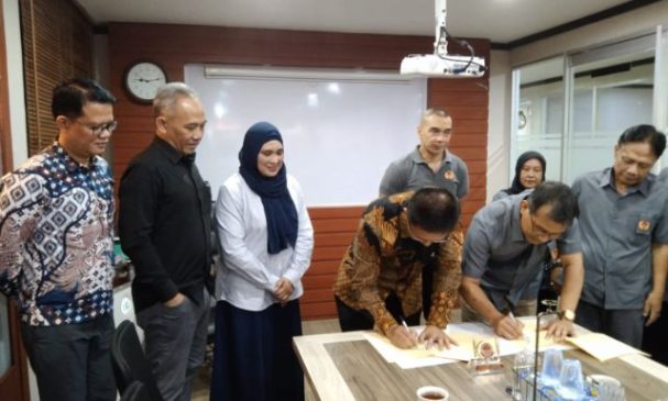 Tandatangani Kerjasama, USB dan KONI Kota Bandung Bersinergi Pendidikan, Penelitian, Pengabdian, dan Pengembangan Prestasi Atlet