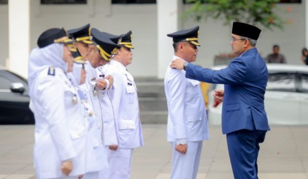 Farhan Lantik 90 Pejabat Struktural Kota Bandung
