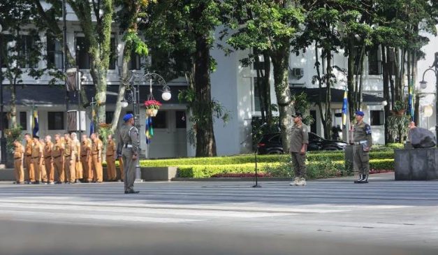 Farhan Instruksikan Satpol PP Jadi Penegak Hukum Tegas dan Humanis