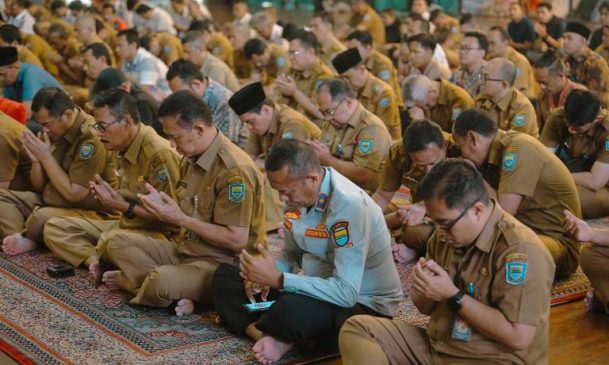 Pemkot Bandung Gelar Doa Bersama di Masjid Al Ukhuwah