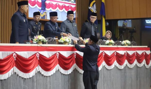 Poin-Poin Pandangan Umum Fraksi Partai Golkar Bagi 4 Raperda Usulan Pemkot Bandung