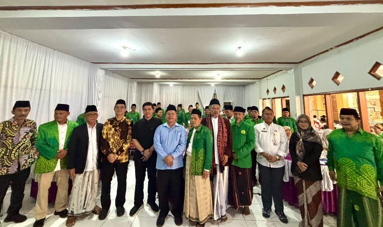 Pemkot Bandung Kucurkan Insentif untuk 9.176 Guru Keagamaan Senilai Rp38 Miliar