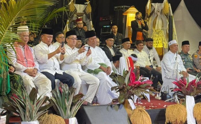 BAZNAS Jabar Tebar Santunan di Tarling 'Neleuman Poekna Peuting' Tasikmalaya, Lansia dan Dhuafa Jadi Prioritas