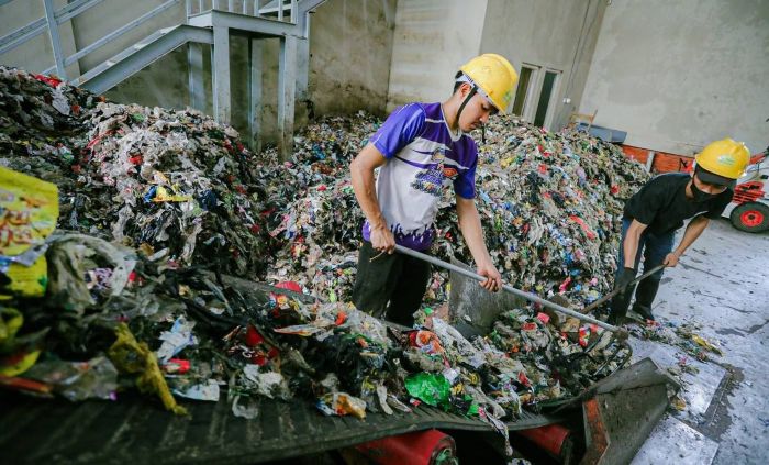 Wali Kota Bandung Tegaskan Patuhi Arahan Presiden soal Kebersihan dan Hentikan Sementara Insinerator