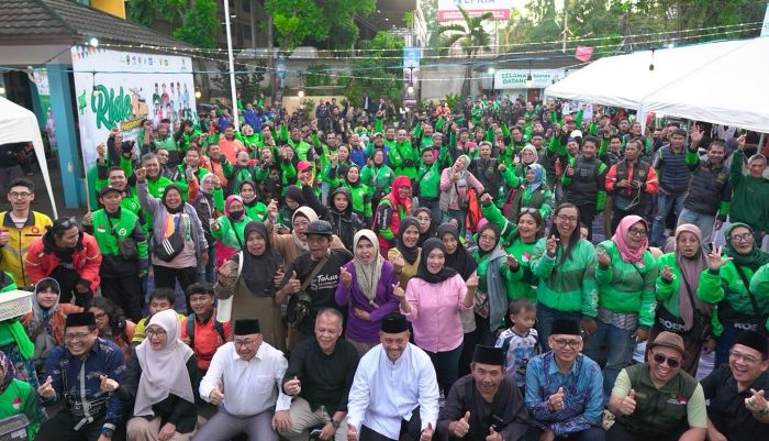 BAZNAS Jabar Gelar Syukuran Puncak Ramadhan, Ratusan Pekerja Informal Terima Santunan