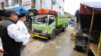 Pengangkutan Sampah ke TPA Sarimukti Kembali Normal, DLH Bandung Kejar Penumpukan di Sejumlah TPS
