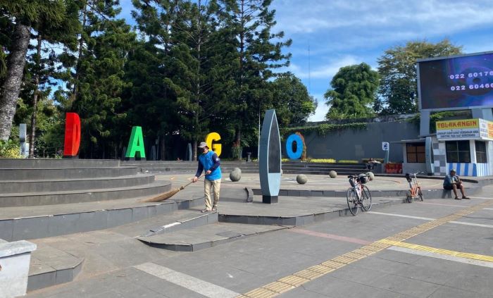 DLH Bandung Kerahkan 2.266 Personel Atasi Lonjakan Sampah Lebaran hingga 208 Ton