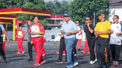 Farhan Ikut Menembak Saat HUT ke-52 Sekolah Staf dan Komando Tentara Nasional Indonesia, Tegaskan Sinergi TNI dan Pemkot Bandung