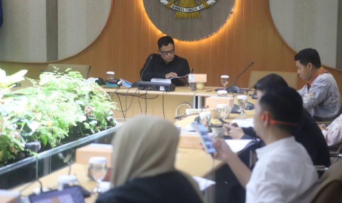 Pansus 15 DPRD Soroti Potensi Pajak Daerah dalam Pembahasan LKPJ Wali Kota Bandung 2025