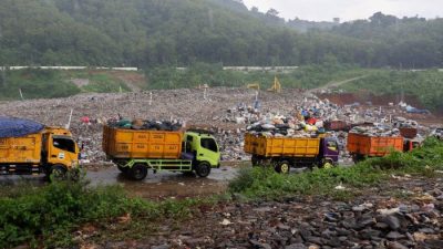 Pengangkutan Sampah ke TPA Sarimukti Kembali Normal, DLH Bandung Fokus Pulihkan TPS Pascalebaran