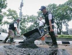 Perbaikan Jalan Dikebut, Pemkot Bandung Kebut 17 Ruas Strategis