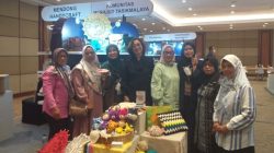 Rajutan Perempuan Tasikmalaya Tembus Pasar Italia, KMT Dorong Kemandirian Ekonomi