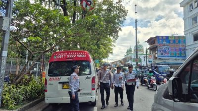 Dishub Bandung Sikat Parkir Liar, Puluhan Kendaraan Ditindak di Titik Rawan Macet