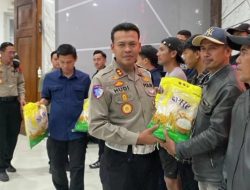 Bantuan Pangan Satlantas Polrestabes Bandung Jadi Upaya Perkuat Ketahanan Sosial Warga