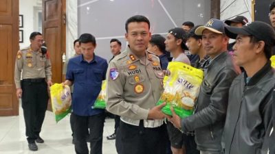 Bantuan Pangan Satlantas Polrestabes Bandung Jadi Upaya Perkuat Ketahanan Sosial Warga