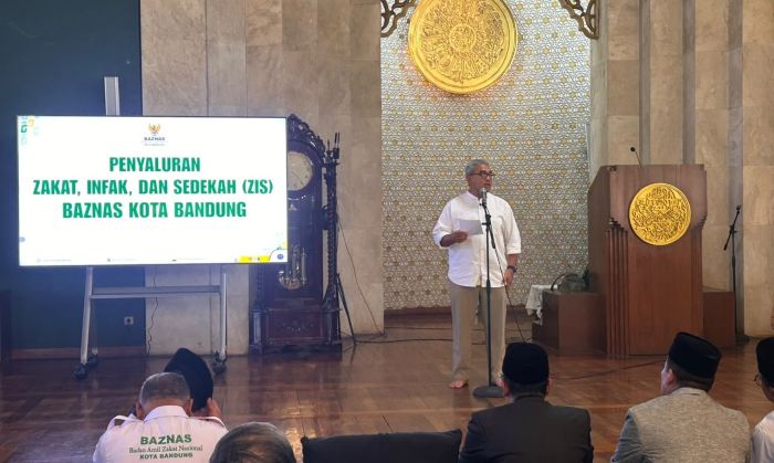Farhan Dorong Zakat Kota Bandung Perkuat Kesejahteraan Masyarakat