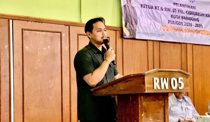 Kang Ulung Ketua RT dan RW Adalah Ujung Tombak Pelayanan Masyarakat di Kota Bandung