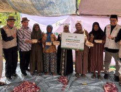 BAZNAS Jawa Barat Salurkan Daging dari Pengguna QuranBest untuk Warga Tasikmalaya