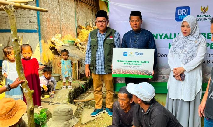 BAZNAS Jawa Barat Salurkan Program Berbagi Daging hingga Pelosok, Zakat Pengguna BRImo Jangkau Warga Desa Ciririp Purwakarta
