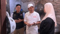 BAZNAS Jawa Barat Salurkan Santunan Rp150 Juta untuk Keluarga Korban Ledakan Gas di Cikarang