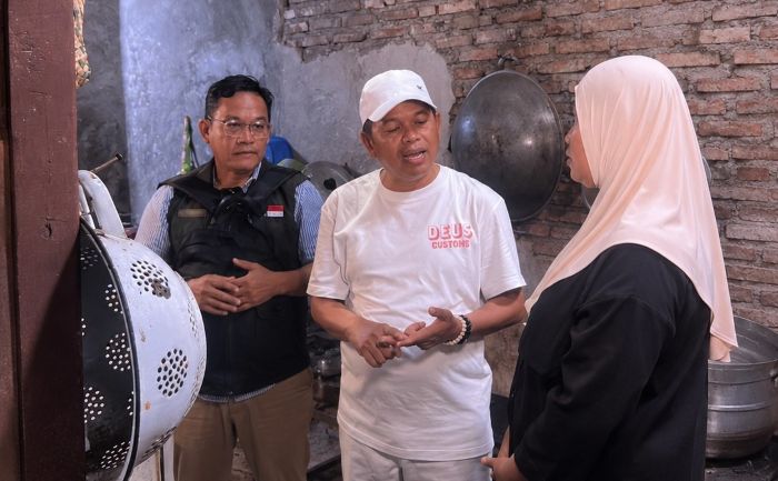 BAZNAS Jawa Barat Salurkan Santunan Rp150 Juta untuk Keluarga Korban Ledakan Gas di Cikarang