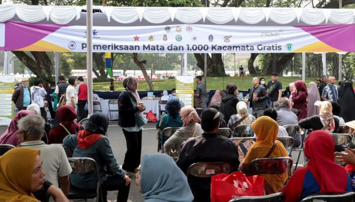 Bayar Pakai Sampah, Warga Bandung Dapat Kacamata hingga Cek Kesehatan di Great Bandung 2026
